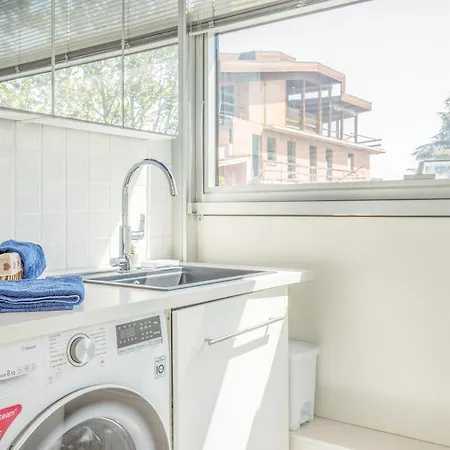 Comics & Cars - Themed Penthouse In Motor Valley モデナ