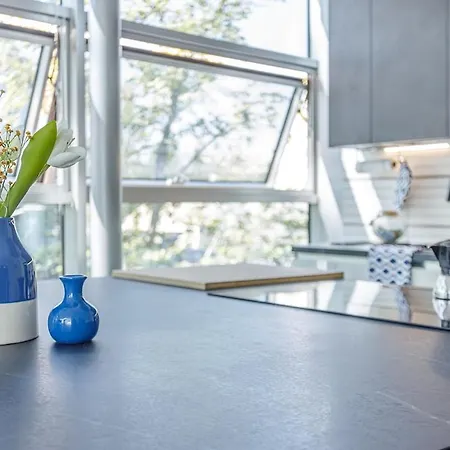 Comics & Cars - Themed Penthouse In Motor Valley * Modena