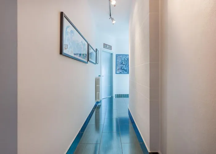 Comics & Cars - Themed Penthouse In Motor Valley 公寓 摩德纳