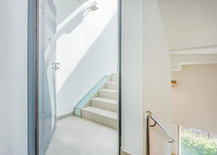 公寓 Comics & Cars - Themed Penthouse In Motor Valley