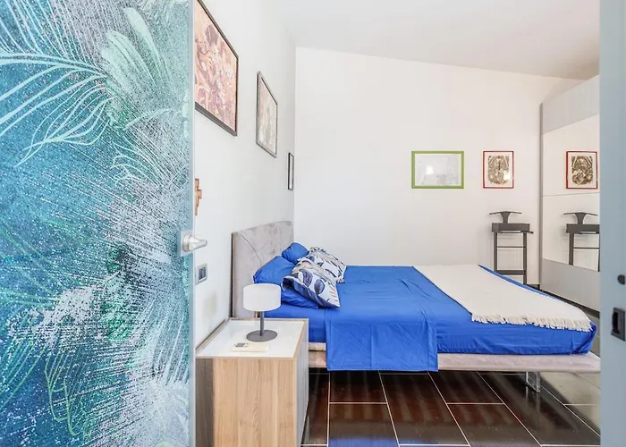 Comics & Cars - Themed Penthouse In Motor Valley * 摩德纳