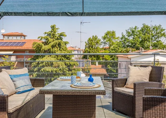 Comics & Cars - Themed Penthouse In Motor Valley 公寓 摩德纳