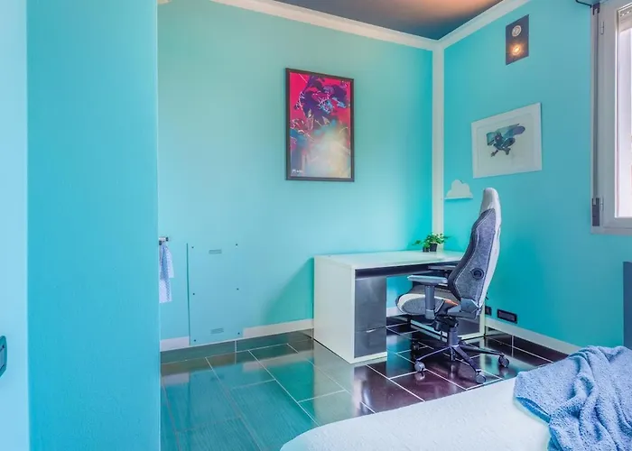 Comics & Cars - Themed Penthouse In Motor Valley 摩德纳