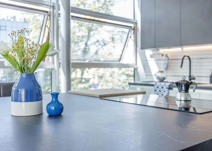 Comics & Cars - Themed Penthouse In Motor Valley * 摩德纳