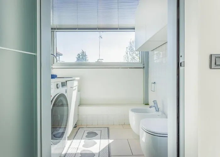 Comics & Cars - Themed Penthouse In Motor Valley 公寓 *