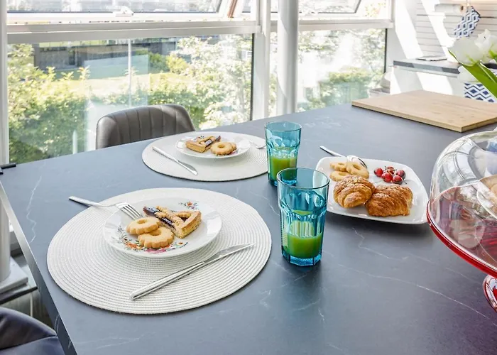 Comics & Cars - Themed Penthouse In Motor Valley * 摩德纳