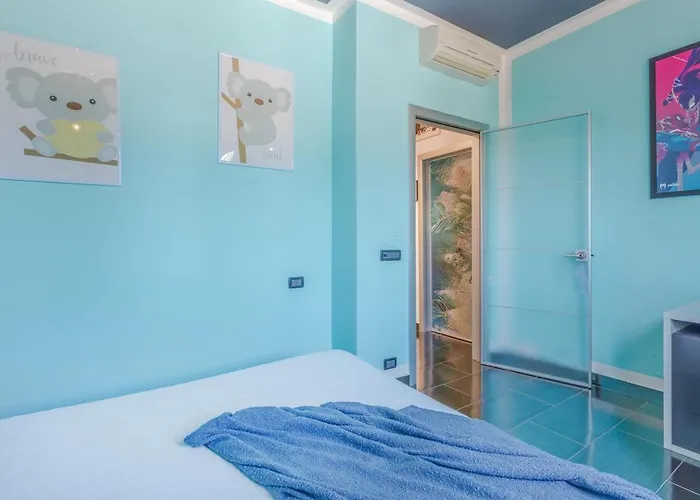 Comics & Cars - Themed Penthouse In Motor Valley * 摩德纳